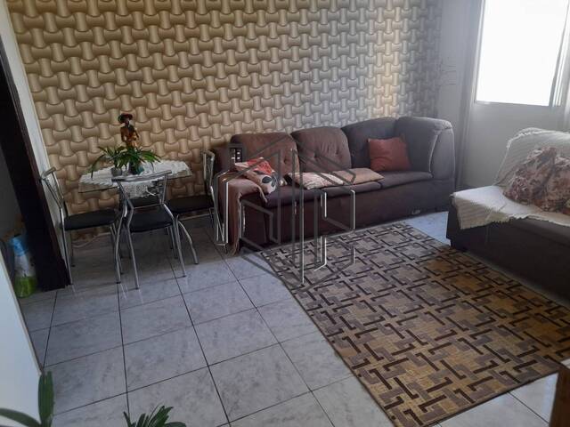 #AP008 - Apartamento para Venda em São Vicente - SP