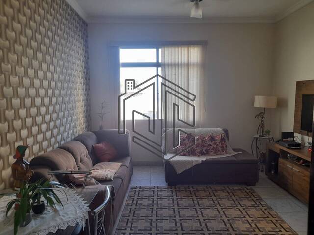#AP008 - Apartamento para Venda em São Vicente - SP