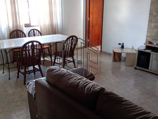 #AP0023 - Apartamento para Venda em São Vicente - SP - 1