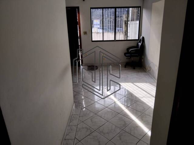 #CS0051 - Casa para Venda em São Vicente - SP - 1