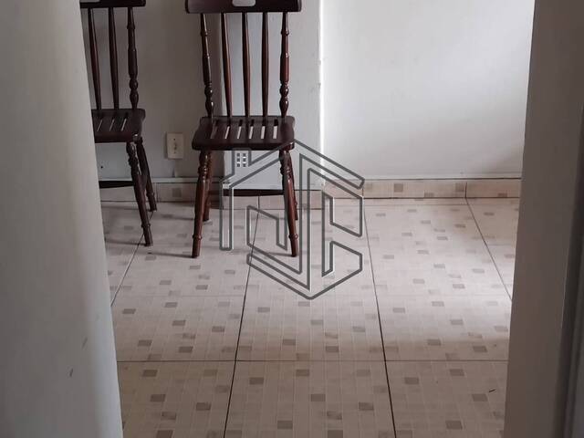 Apartamento para Venda em São Vicente - 4