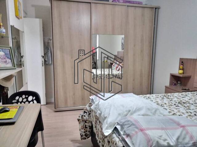 Apartamento para Venda em São Vicente - 4