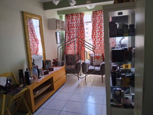 #90 - Apartamento para Venda em São Vicente - SP