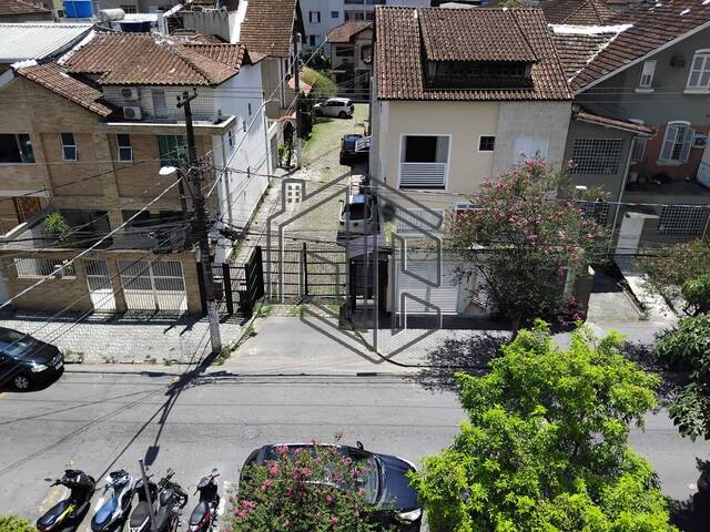 #90 - Apartamento para Venda em São Vicente - SP