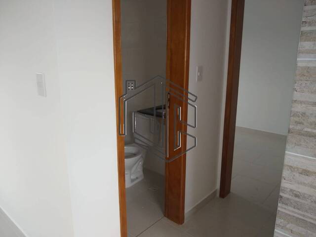 Casa para Venda em São Vicente - 4