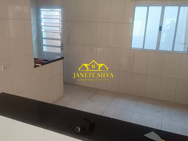 Casa para Venda em São Vicente - 4